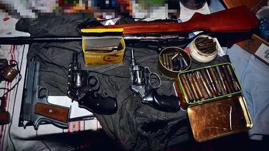 Kiedyś obrzucił fekaliami tablicę smoleńską, teraz znowu dał o sobie znać. Eugeniusz P. aresztowany