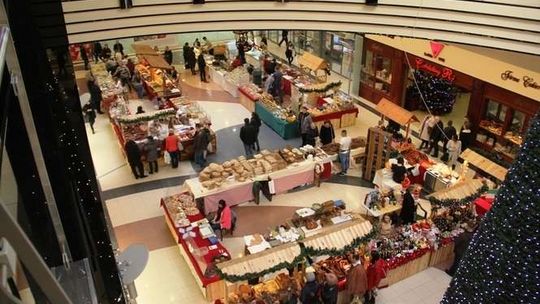 Kiermasz świąteczny w galerii Olimp