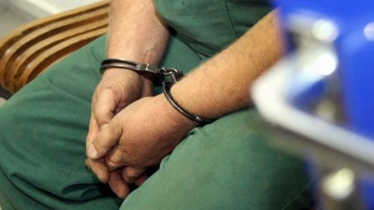 Kierowca, który pobił przechodnia już na wolności