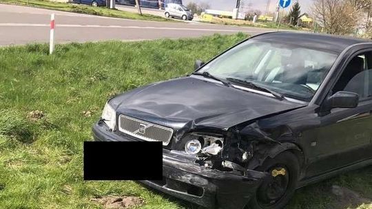 Kierowca z Anglii jechał pod prąd i spowodował kolizję