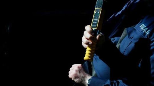 Kierowca zasnął w czasie jazdy. Miał prawie 4 promile