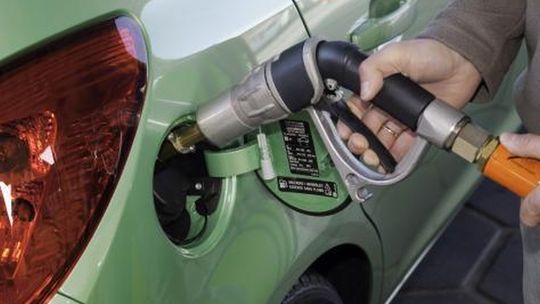 Kierowcy będą mogli sami tankować gaz?