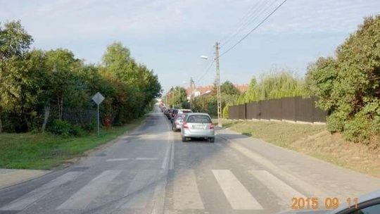 Kierowcy narzekają na korki na ul. Dożynkowej