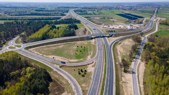 Kierowcy pojadą szybciej przed majówką. Obwodnica Kocka już z dwiema jezdniami