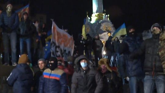 Kijów: Demonstranci  znów blokują siedzibę rządu