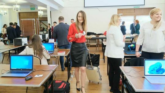 Kilka lat nauki i zarwane noce. W Lublinie rozpoczął się egzamin adwokacki