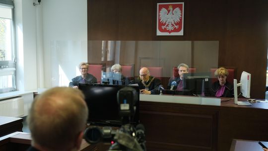 Kilkadziesiąt ciosów nożem. Młoda kobieta próbowała się bronić, ale on był silniejszy