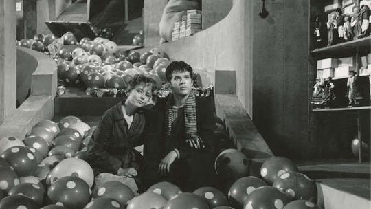 Kino letnie IPN: "Ósmy dzień tygodnia"