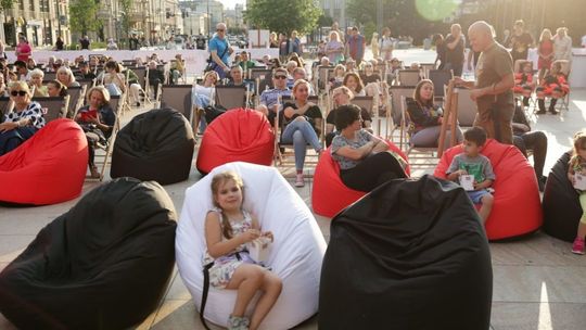 Kino Niepodległej na placu Litewskim [zdjęcia]