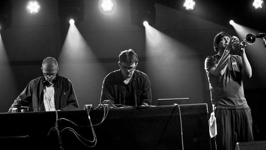 kIRk i Totem, czyli elektronicznie w CK