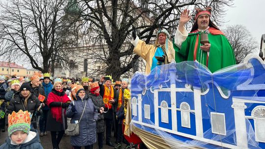 Kłaniajcie się królowie. Orszaki przejdą ulicami wielu miast