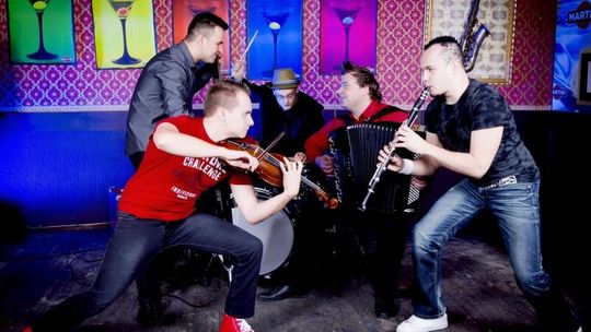 Klezmafour z Lublina liczy na głosy w półfinale \"Must be the Music\"