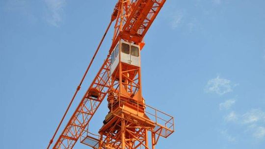 Klient pod ścianą. Grzechy deweloperów