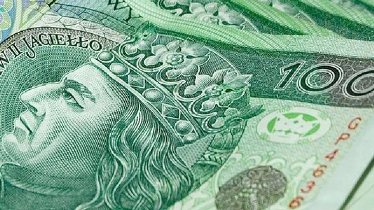 Klub na cenzurowanym. Ale pieniądze dostał