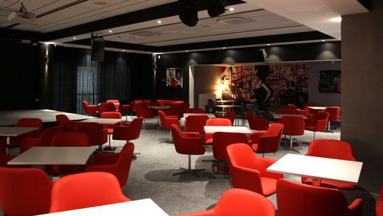 Klub Smok w nowej aranżacji. Tak wygląda po zmianach [zdjęcia]