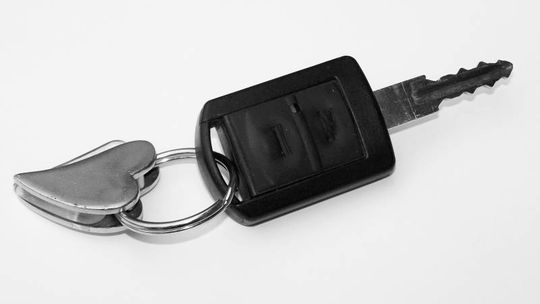 Kluczyk do auta skopiują na podstawie zdjęcia z komórki