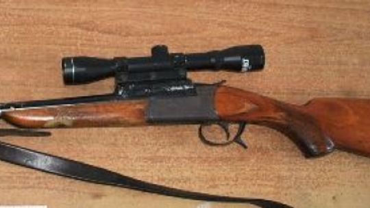 Kłusownicy zatrzymani, zdradziły ich ślady krwi jelenia