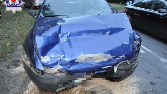 Kobieta najechała na inny samochód. 6-letnie dziecko w szpitalu