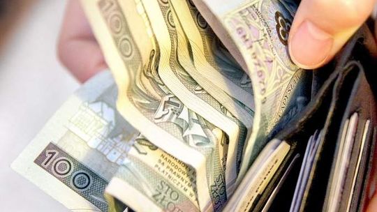 Kobieta straciła 100 tysięcy złotych. Kolejne oszustwo w woj. lubelskim