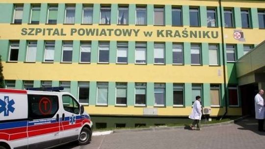 Kobieta wypadła z balkonu w szpitalu. 64-latka zginęła na miejscu