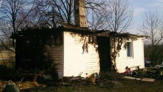 Kobieta wyszła wcześniej z domu. Jej mąż zginął w płomieniach