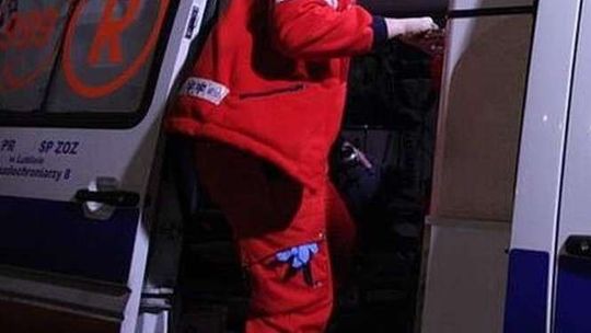 Kobieta zasłabła. Jej mąż także został zabrany do szpitala