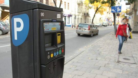 Kobiety w ciąży zaparkują w Lublinie za darmo? Sonda