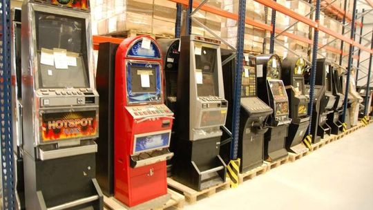 Kobiety ze wsi prosiły o pomoc. Mężowie przegrywali na automatach wszystkie pieniądze