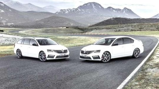 Kocha jazdę na krawędzi. Jaka jest skoda octavia RS 2017? Test
