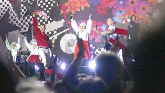 \"Koko Euro spoko\": Za kulisami z Jarzębiną (wideo)