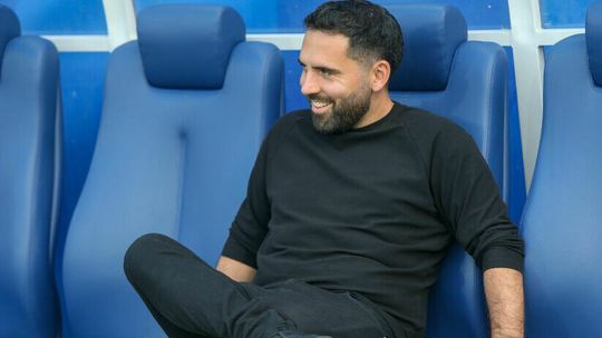 Kolacja z Goncalo Feio, wybranym piłkarzem i koszulka z autografami. Motor Lublin gra z WOŚP