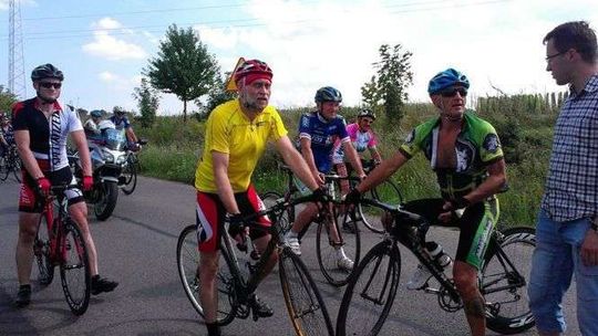 Kolarskie zawody w Jastkowie: 81-latek na starcie
