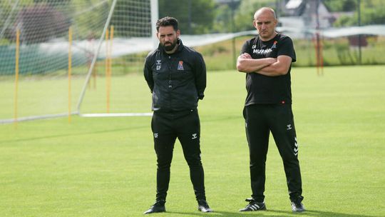 Kolejna afera z Goncalo Feio w roli głównej. Motor Lublin pojechał na obóz bez kierownika?