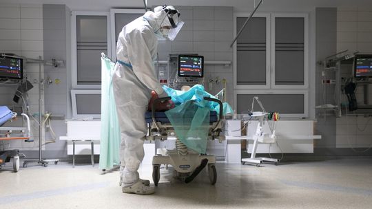 Kolejny smutny rekord. W Lubelskiem zmarło aż 19 osób zakażonych