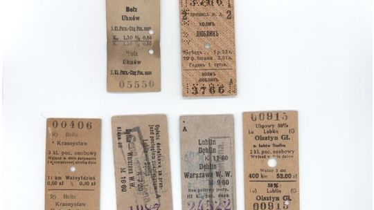 Kolekcjoner biletów kolejowych. Aleksander Kurstak ma 15 tys. pozycji
