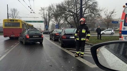 Kolizja na skrzyżowaniu ul. Ruskiej i Podzamcze