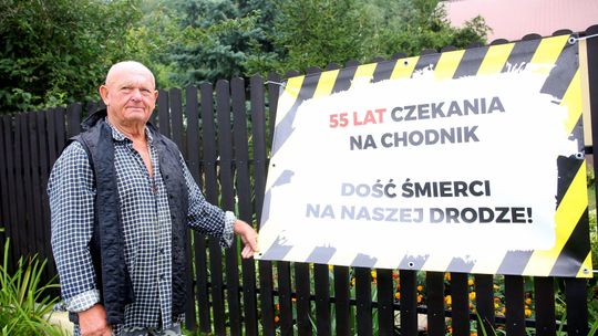 Koło Puław i Łęcznej wyjdą blokować drogi. Dzielą ich kilometry, ale chcą tego samego: Zbudujcie nam chodniki!