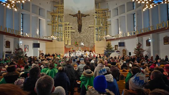Kolorowa droga nadziei przeszła przez Chełm. XV Orszak Trzech Króli połączył miasto Kolorowa droga nadziei przeszła przez Chełm. XV Orszak Trzech Króli połączył miasto