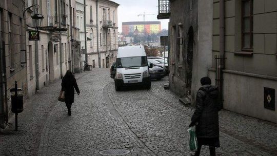 Kolorowy kolos góruje nad miastem. Jak chronić krajobraz Lublina?