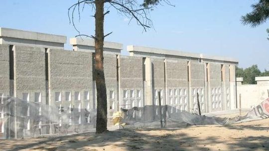 Kolumbarium w Puławach już gotowe. Jest cennik