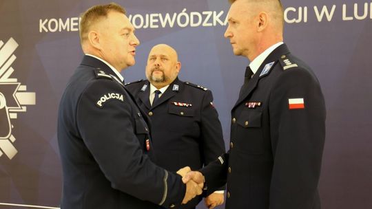 Komendant i jego zastępcy. Nowy przyszedł z Suchej Beskidzkiej