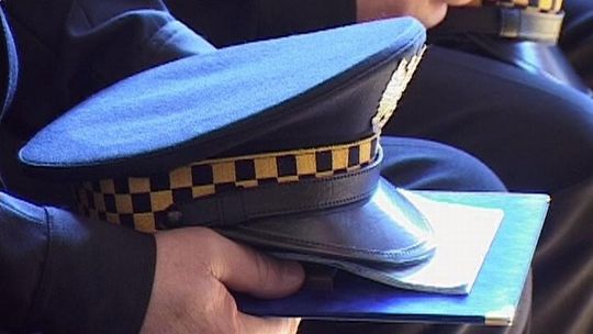 Komendant Straży Miejskiej pił piwo w sklepie i wyzywał policjantów