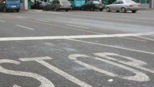 Komendant ze straży granicznej pomagał przerzucać imigrantów. Już wyszedł z aresztu