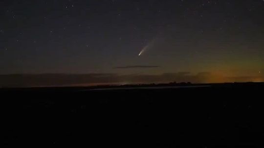 Kometa Neowise przeleciała blisko Ziemi. Ostatnia szansa żeby ją zobaczyć