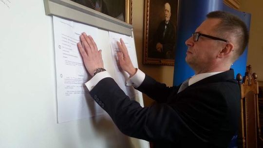 Komornicy dostają podrobione nakazy egzekwowania długów