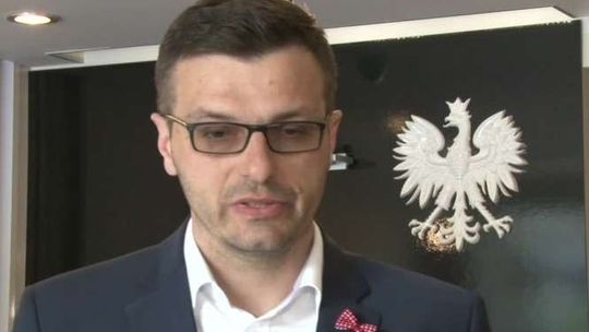 Komornik zabrał rodzinie 3 tysiące złotych z "500 plus". Nie miał prawa