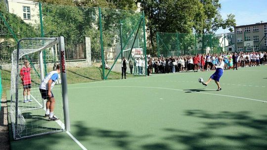 Kompleks sportowy przy V LO już otwarty