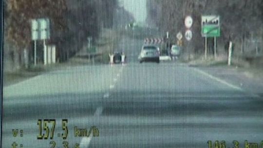 Kompletnie pijany gnał 157 km/h w terenie zabudowanym 