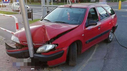 Kompletnie pijany wracał z chrzcin. To nie mogło się dobrze skończyć 