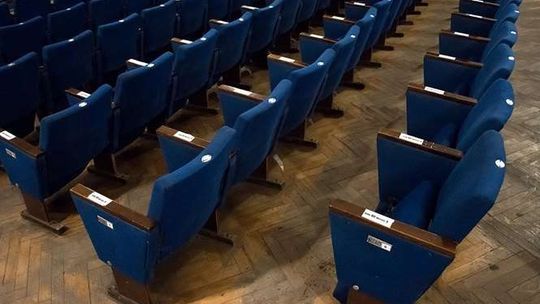 Komu fotel? Radzyński Ośrodek Kultury sprzedaje i pomaga 